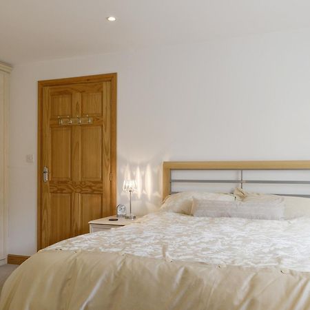 Mickle Hill Mews Villa การ์เกรฟ ภายนอก รูปภาพ