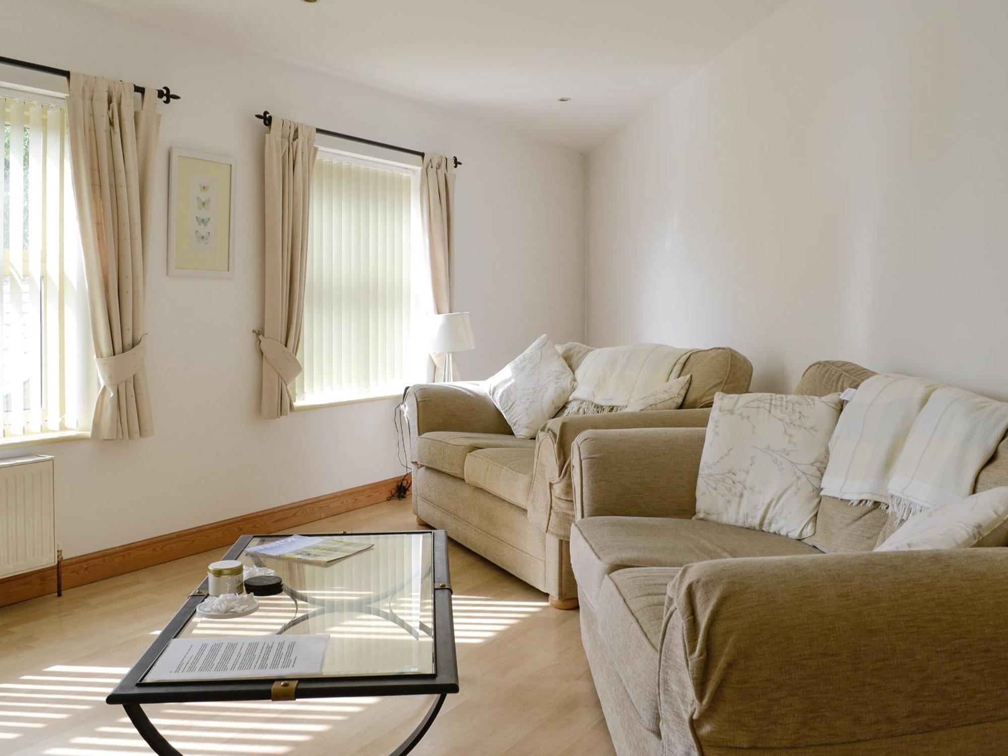 Mickle Hill Mews Villa การ์เกรฟ ภายนอก รูปภาพ